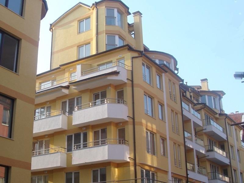 46 Apartemen *